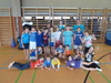 Die Schülerinnen und Schüler der Volksschule Neuhofen/Krems beim Faustball-Schnuppertraining